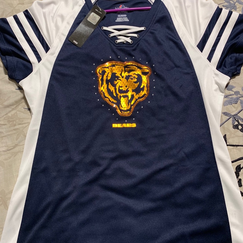 Women’s Bears shirt